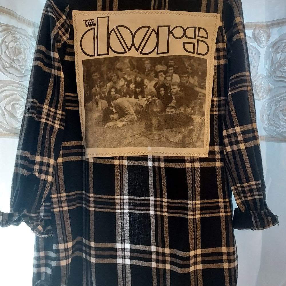 THE DOORS SZ L UNISEX UPCYCLED FLANNEL